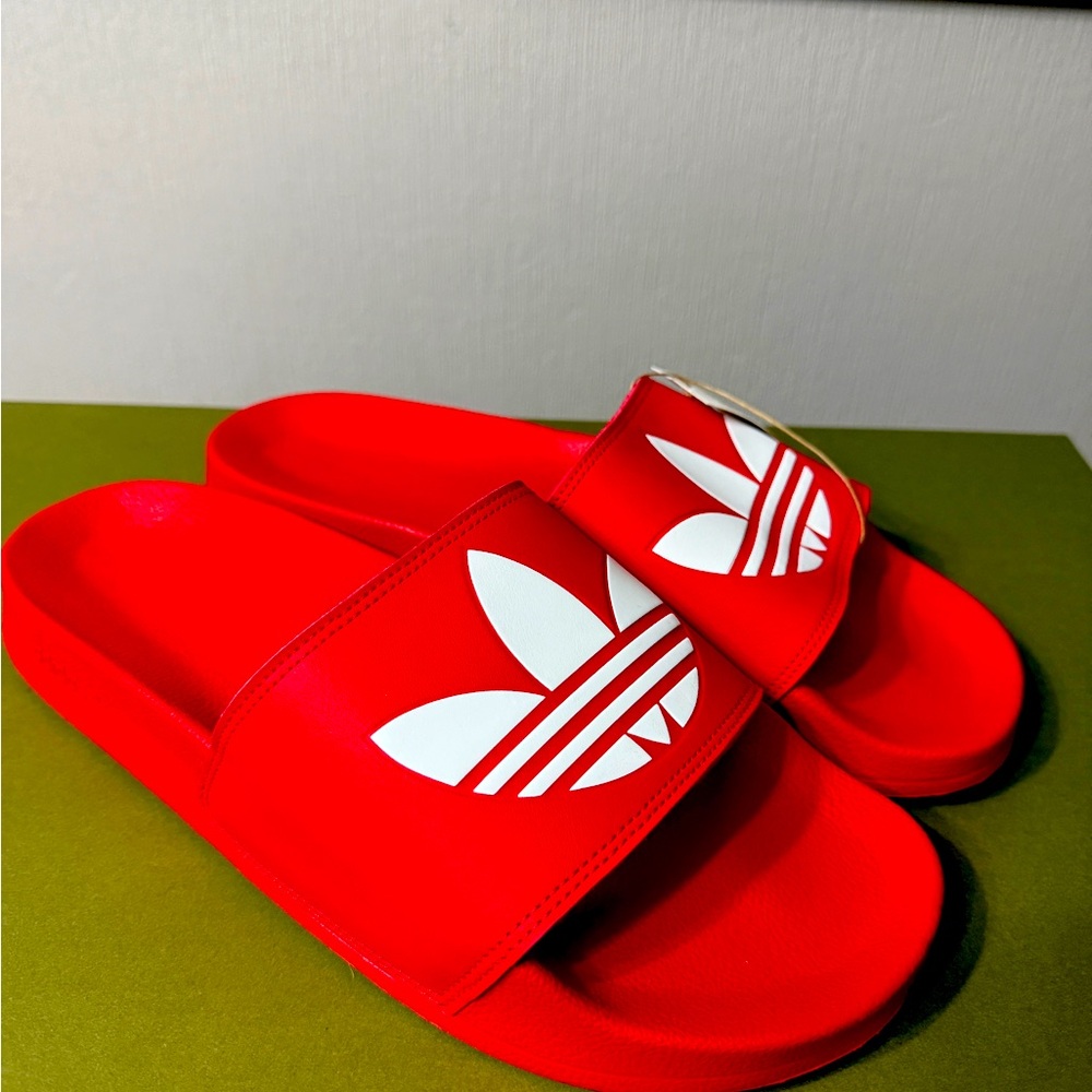Adidas 2021 Trefoil Slides w tags men’s size 13